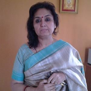 Meet your Posher, Mona